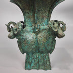 （Four Sheep Vase）Antique metal decorations, Chinese style gifts, office collections, private collections
