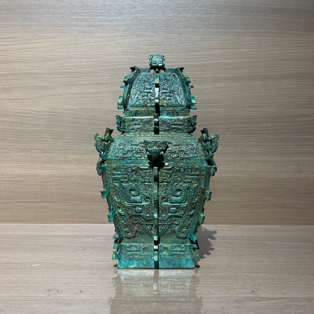 (Chime Vase) Metal decorative item - Oriental table decoration - Antique style collectible