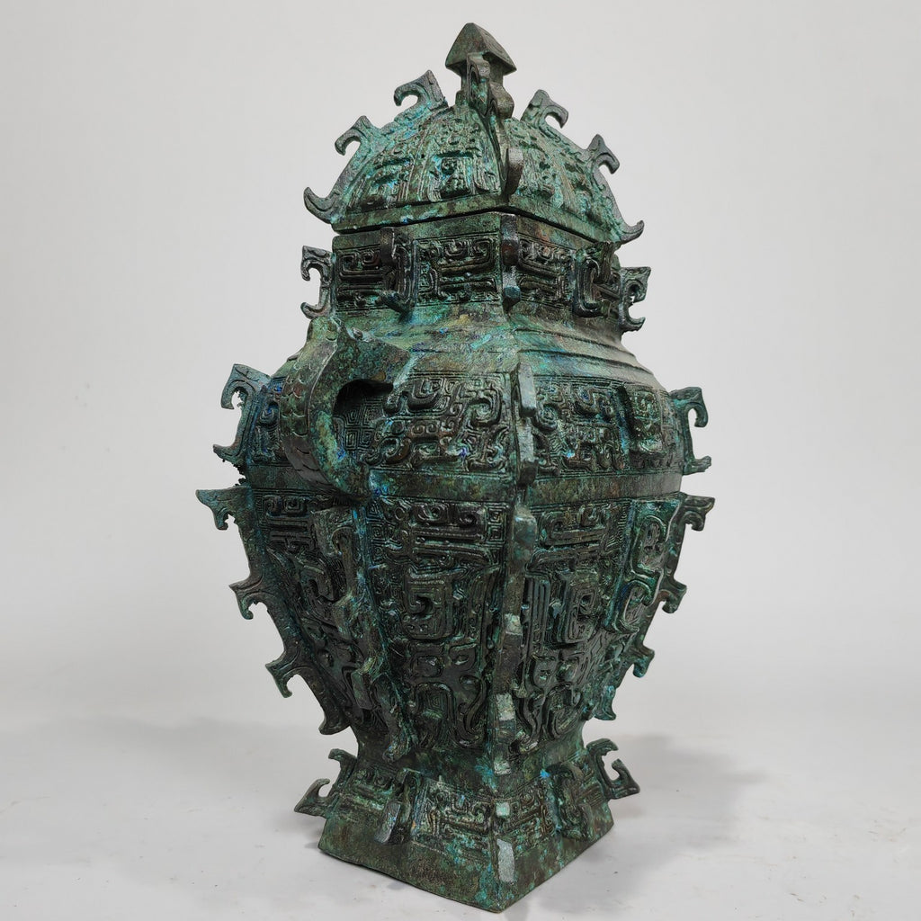 (Chime Vase) Metal decorative item - Oriental table decoration - Antique style collectible