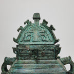 (Chime Vase) Metal decorative item - Oriental table decoration - Antique style collectible